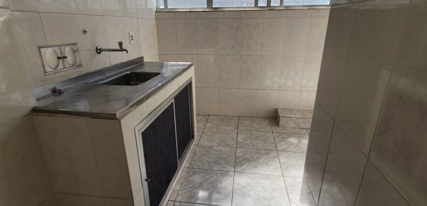 Bom apartamento no Village – Moneró 2 qrts