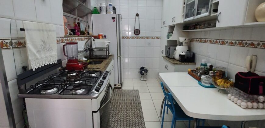 Excelente apartamento reformado na Ribeira