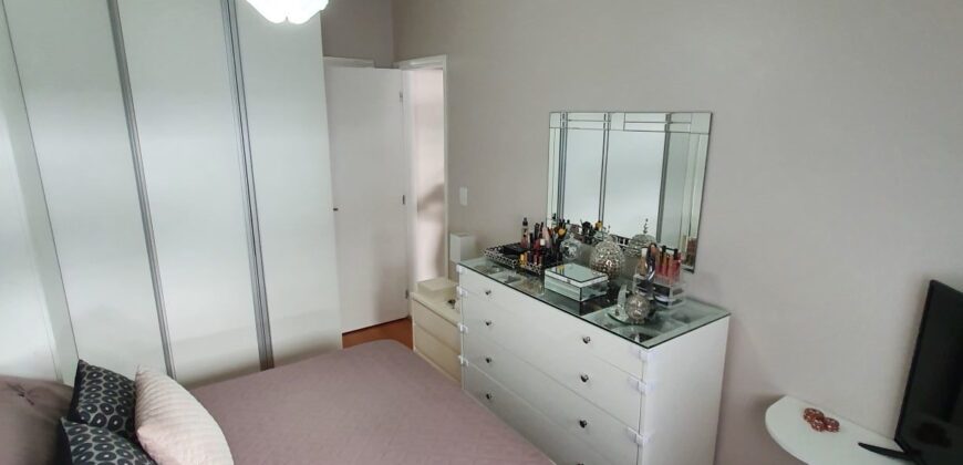 Excelente apartamento reformado na Ribeira