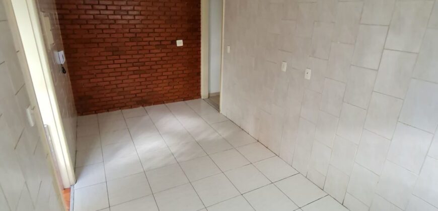 Ótimo apartamento no Jardim Guanabara com 2qts